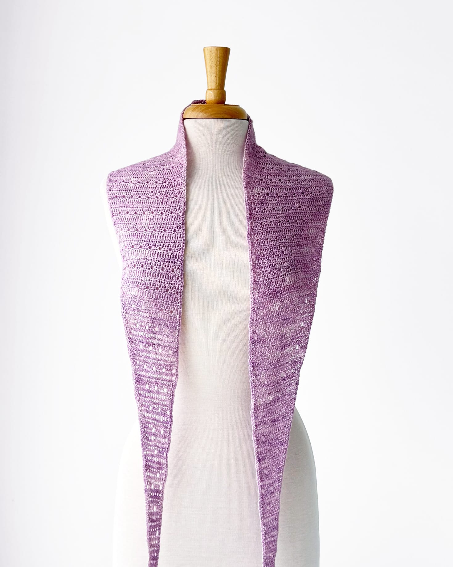 Crocheted Half Double Eyelet Scarf Pattern - Image 3