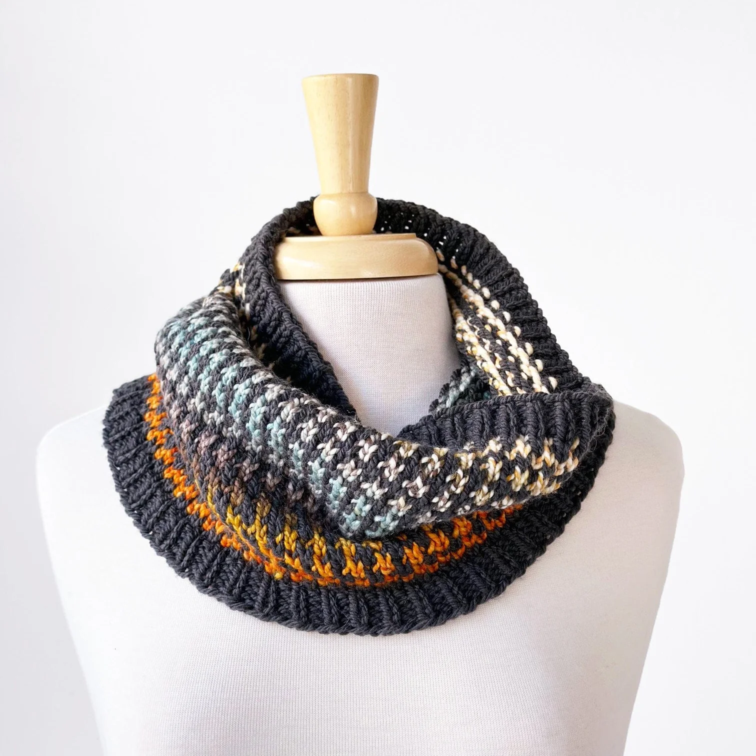 Houndstooth Cowl Pattern