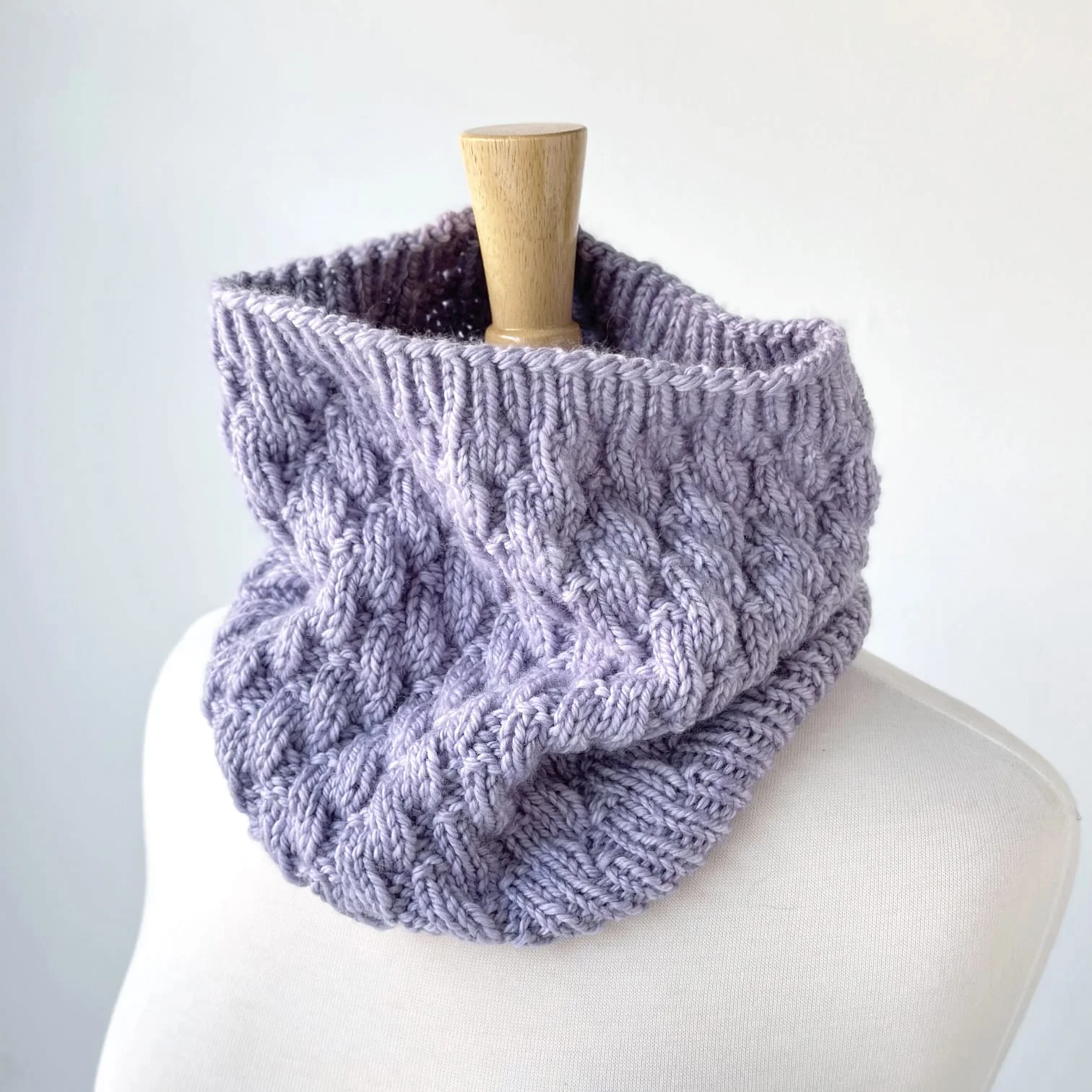 Trellis Hat and Cowl Pattern
